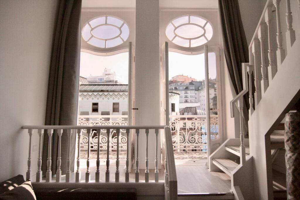 En Un Edificio Senorial: Duplex Totalmente Nuevo. Apartment Vigo Ngoại thất bức ảnh