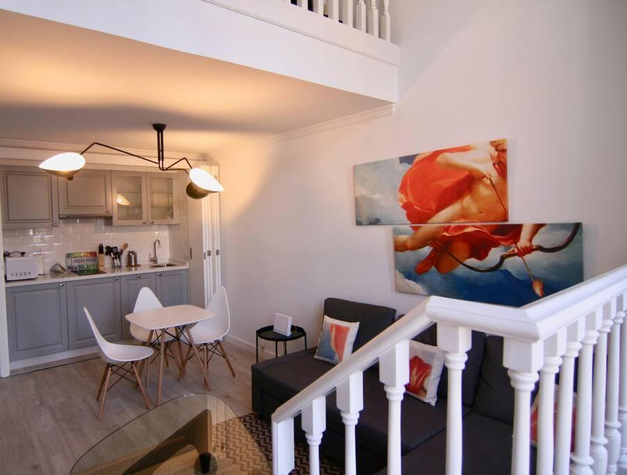 En Un Edificio Senorial: Duplex Totalmente Nuevo. Apartment Vigo Ngoại thất bức ảnh