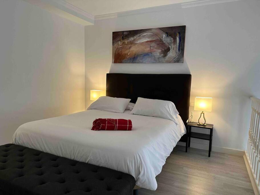 En Un Edificio Senorial: Duplex Totalmente Nuevo. Apartment Vigo Ngoại thất bức ảnh